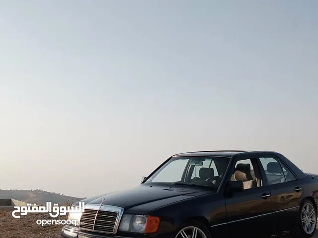 Mercedes Benz E-Class 1991 in Amman