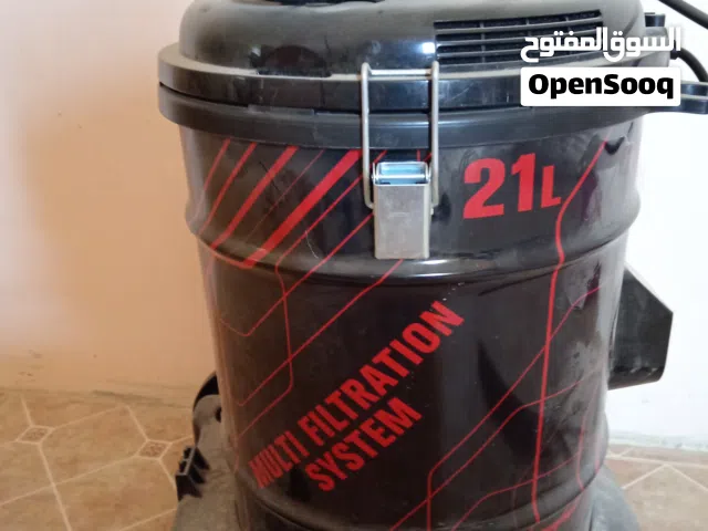 Hoover Vacuum Cleaners for sale in Al Sharqiya