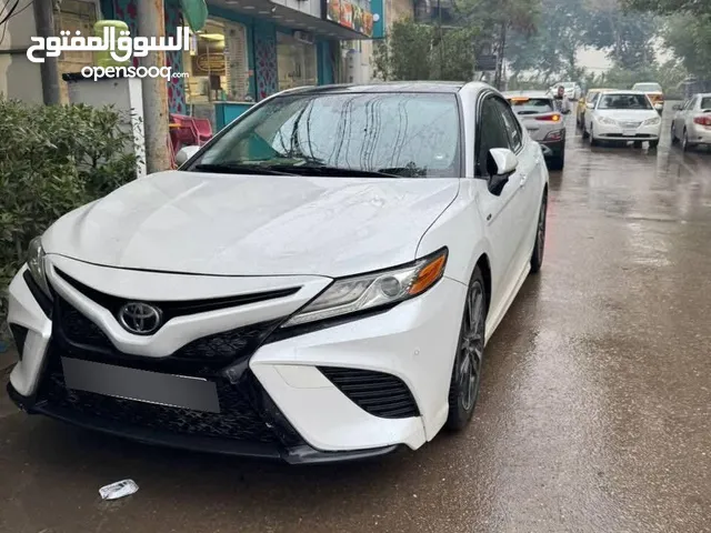 كاميري XSC ابيض 2018 للبيع رقم شمالي السياره تحويل سنويه مباشر