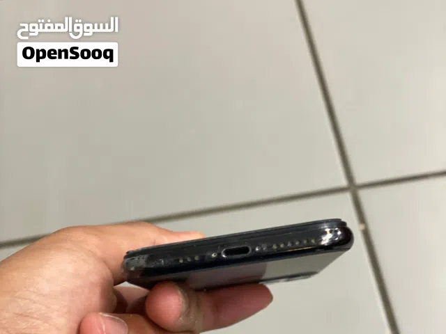 ايفون 11 برو للبيع او للتبديل بي 13 برو او بر ماكس ونزيد الفرق