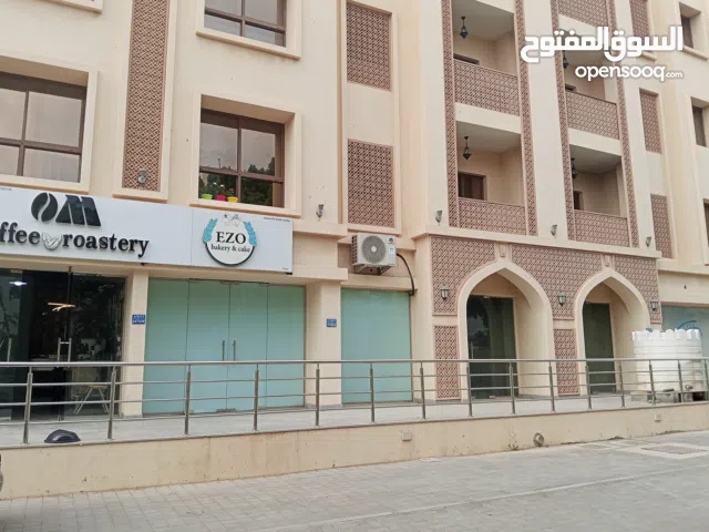 فرصه ذهبيه محل للبيع في مجمع مزايا امتلكه مع شهد العميري بمساحة 39 م