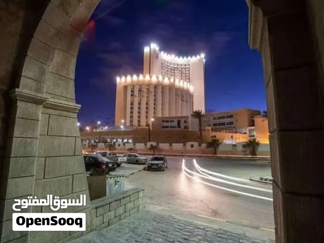 قطعة ارض 400م تقريبا زناته خلف قناة النباء حي فلل الشارع تحث التعبيد والرصف