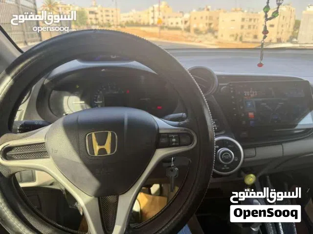 2014, هوندا, انسايت, Standard