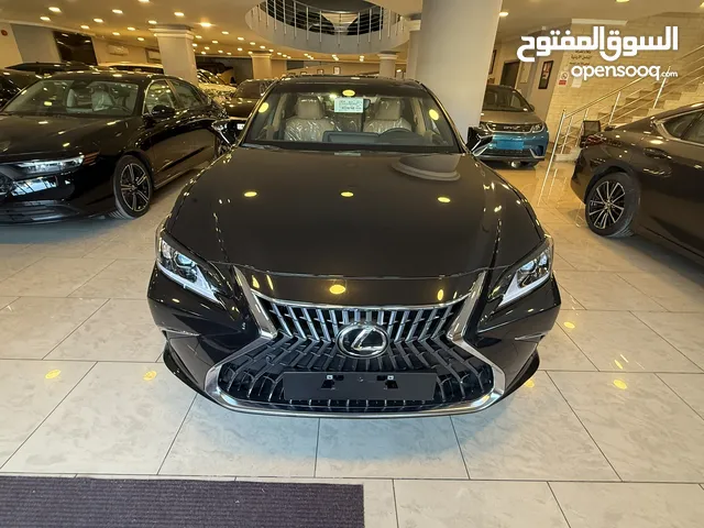 Lexus ES300h 2024 زيرو كفالة الوكيل