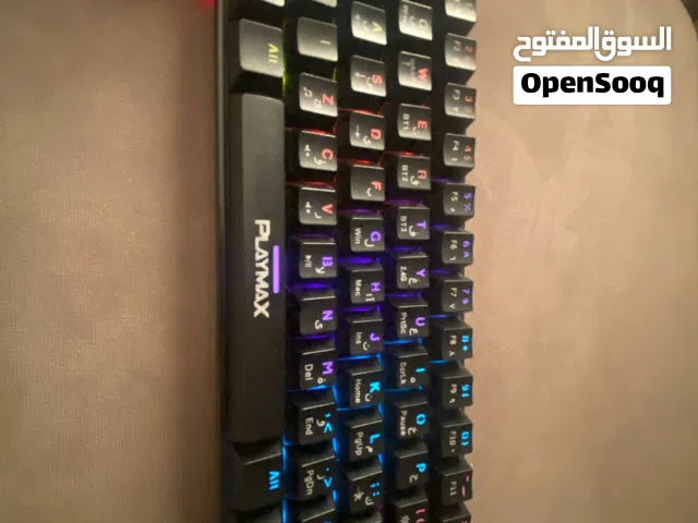 كيبورد قيمنق ميكانيكل Play Max بسويتش أزرق وأكثر من 50 شكل إضاءة RGB  حياكم