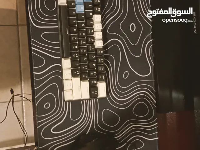 طقم كمبيوتر أنيق ( كيبورد + ماوس + ماوس باد) وقابل للتفاوض خدمة التوصيل داخل دولة قطر فقط