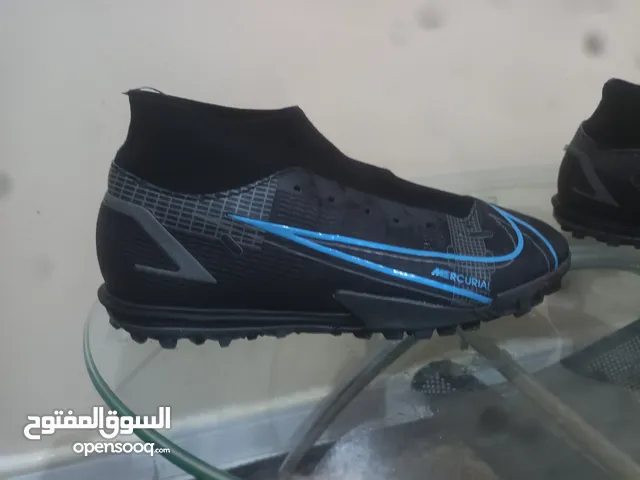 40.5 Sport Shoes in Sharjah