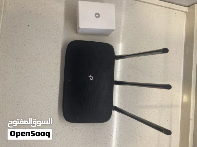 جهاز راوتر انترنت نوع tp-link 2032