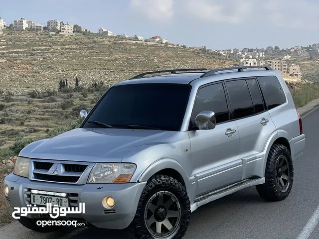 Used Mitsubishi Pajero in Ramallah and Al-Bireh
