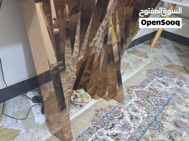 ميز تلفزيون جديد