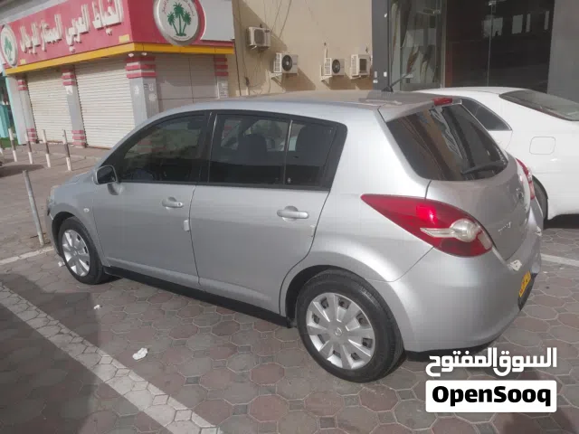 2009 نيسان تيدا