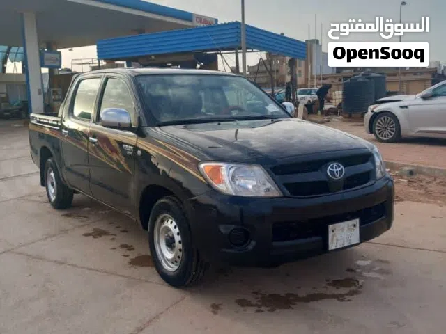Used Toyota Hilux in Benghazi