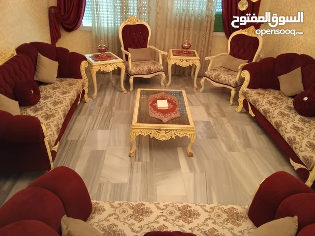 اثاث منزل للبيع ، غرفه نوم للبيع ، مستعمل ، شبه جديد ، غرفه جلوس ، طاوله سفره ، شاشه