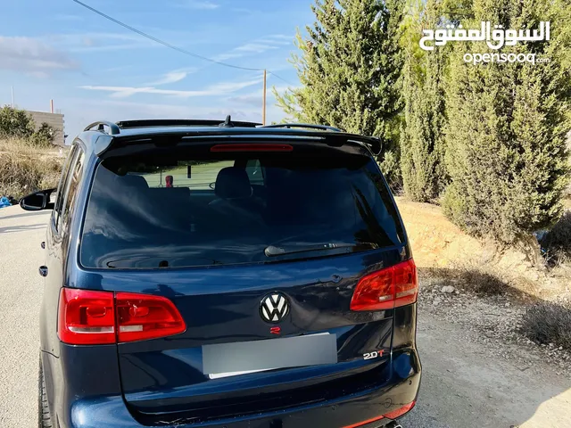 Used Volkswagen Touran in Hebron