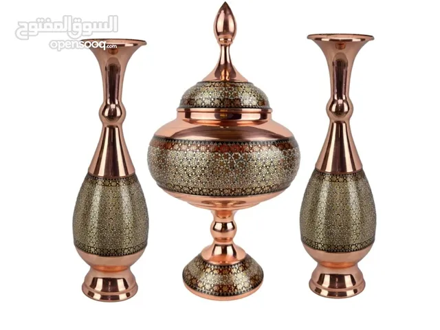 وعاء زهور ووعاء شوكولات نحاسي مزين بفن الخاتم
