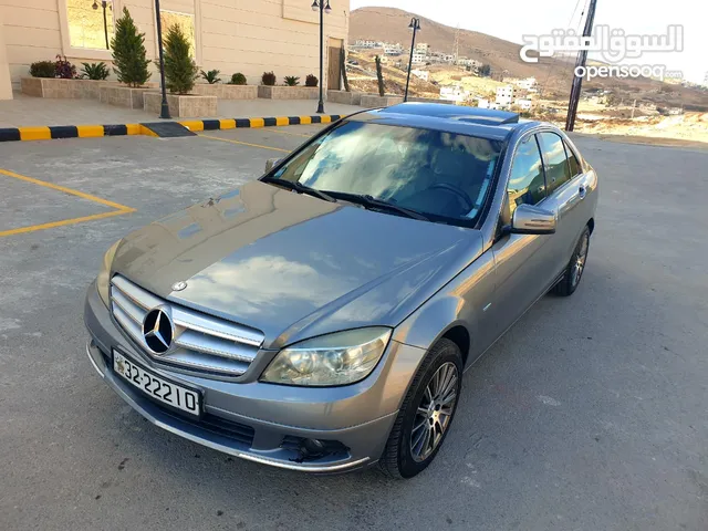 للبيع المستعجل مرسيدس c180 2009 بحاجة تصليحات بسيطه