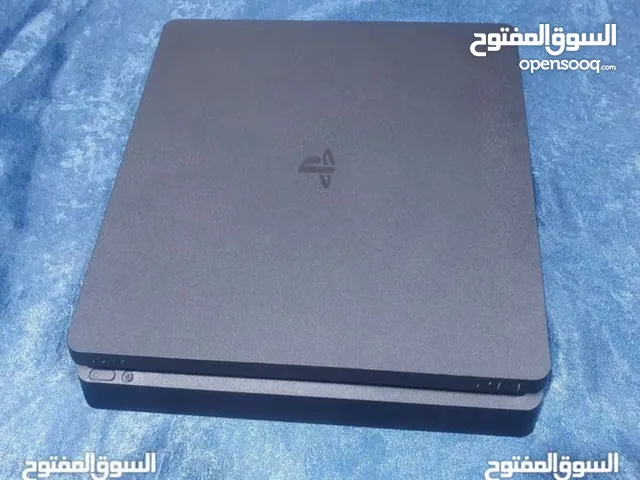 مطلوب بليستيشن 4مستعمل مهكر سلم نضيف بسعر مناسب