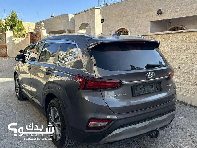 Hyundai Santa Fe 2018 in Hebron