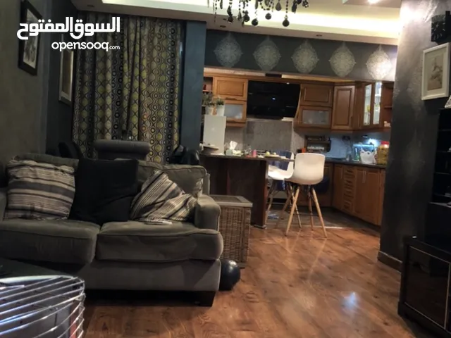 240 m2 5 Bedrooms Apartments for Sale in Amman Dahiet Al-Istiqlal