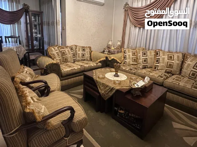 طقم كنب امريكي بحالة ممتازة