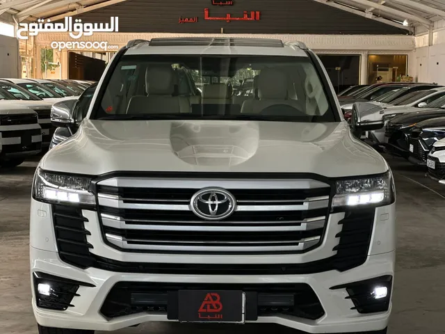 تويوتا لاندكروز2023وكالة ساز ضمان فئة GXR شاشات وتطبيق اصل اصل فول 1/1 ماشية37 الف كيلو حقيقي