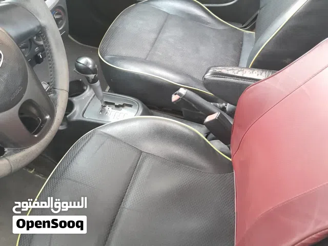 2010 كيا مورنينج Standard