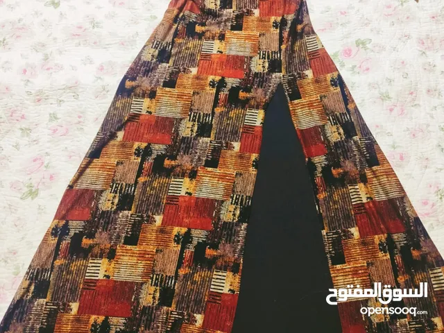 تراكات نسائية بناتية