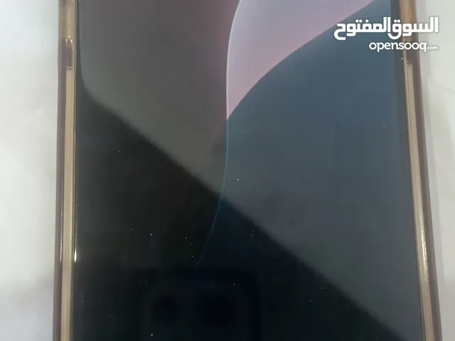 ايفون 15 برو ماكس نظيف اقرأ الوصف