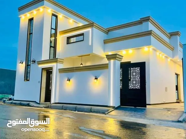 200m2 4 Bedrooms Townhouse for Sale in Tripoli Ain Zara