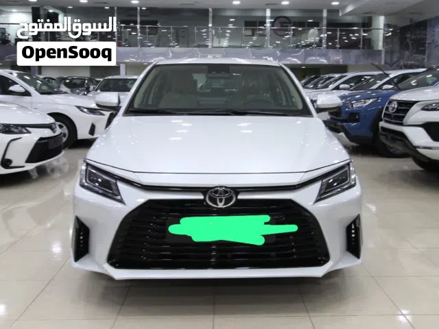 Toyota Yaris 2026 Mid option 0km