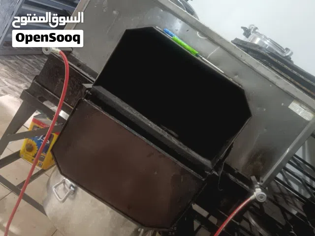 فرن بيتزا ومعجنات