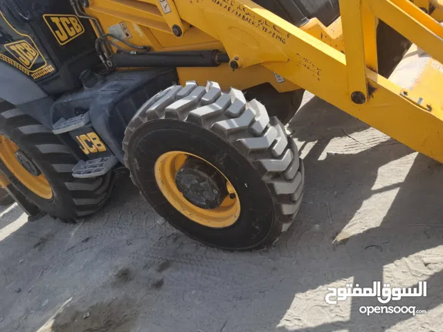 JCB 2017 model UK