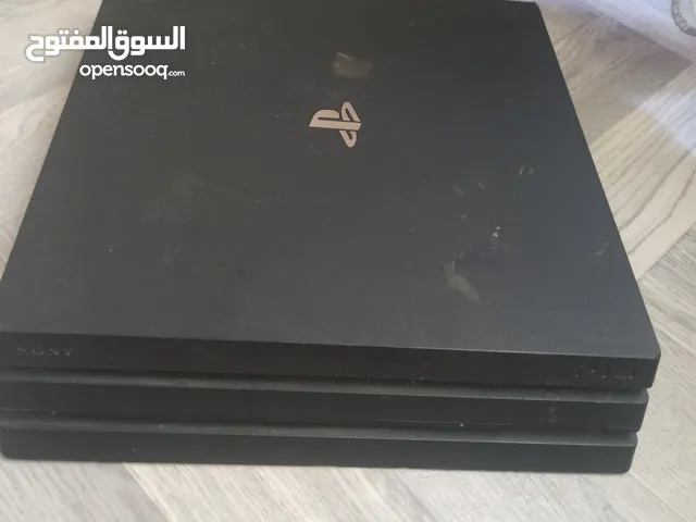اجهزه بلايستيشن 4 مهكر وغير مهكر مع يدات وكاله
