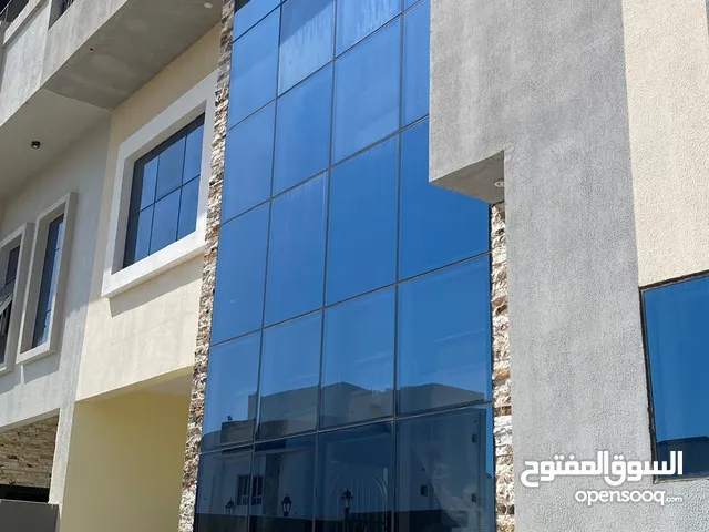 450 m2 More than 6 bedrooms Villa for Sale in Muscat Seeb