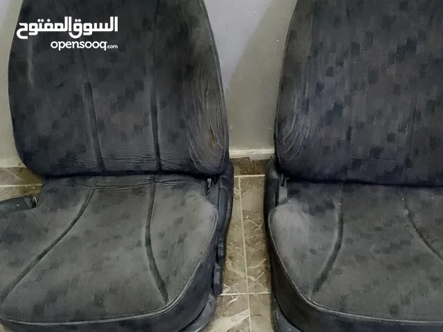 كراسي امامي افانتي