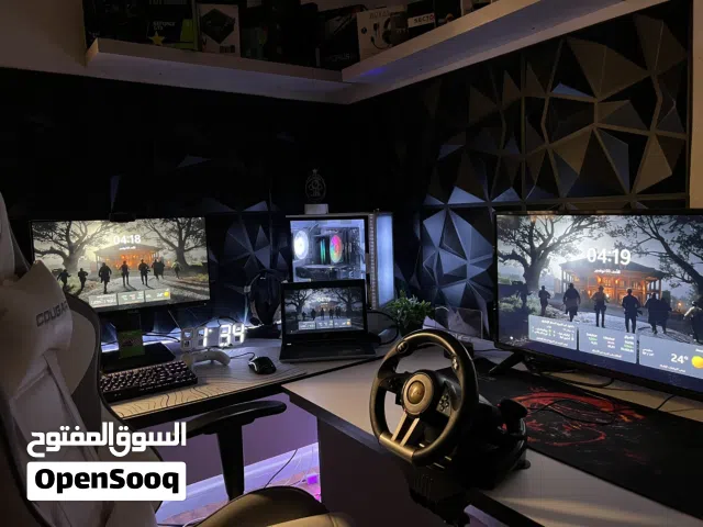 سيت اب كامل للبيع (شاشة، كمبيوتر،2 طاولات،  كيبورد، ماوس، يد تحكم، كاميرا وغيره)