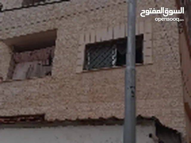 120 m2 2 Bedrooms Apartments for Rent in Zarqa Al Zawahra