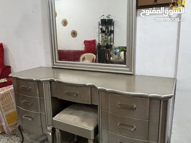 15 kd High quality Dressing table