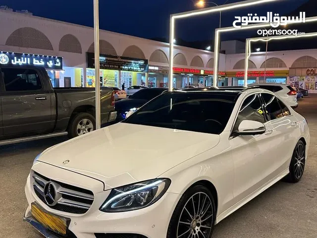 Sedan Mercedes Benz in Muscat