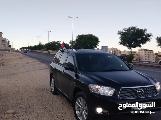 Toyota Highlander LE in Amman