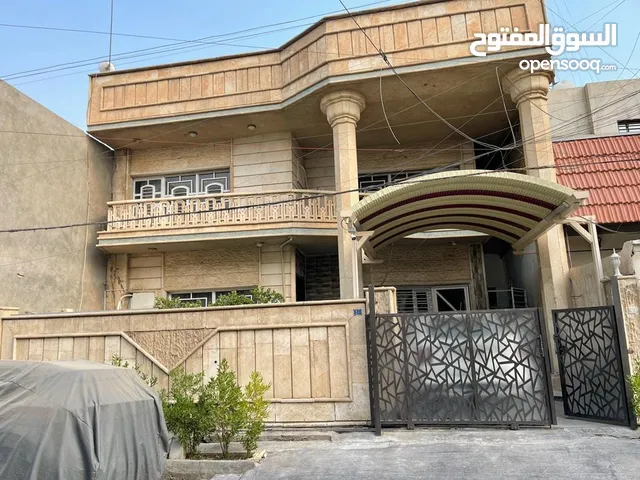 234m2 4 Bedrooms Townhouse for Sale in Baghdad Adamiyah