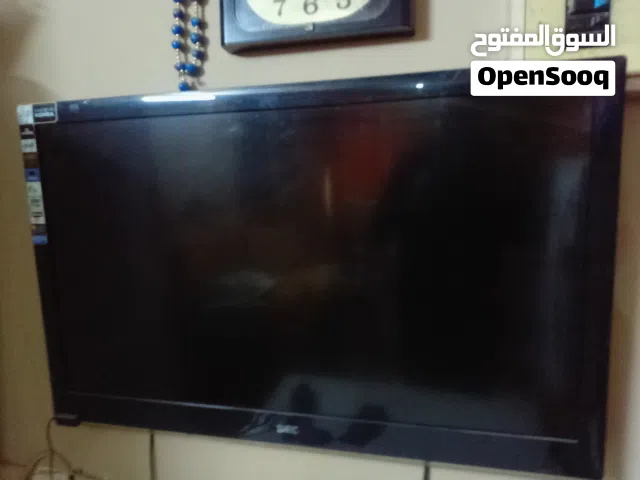 للبيع شاشه BEc مثل ما هو موضح بالصور استعمال خفيف جدا مع ريسيفر بيشتغل علي النت ماركه mi