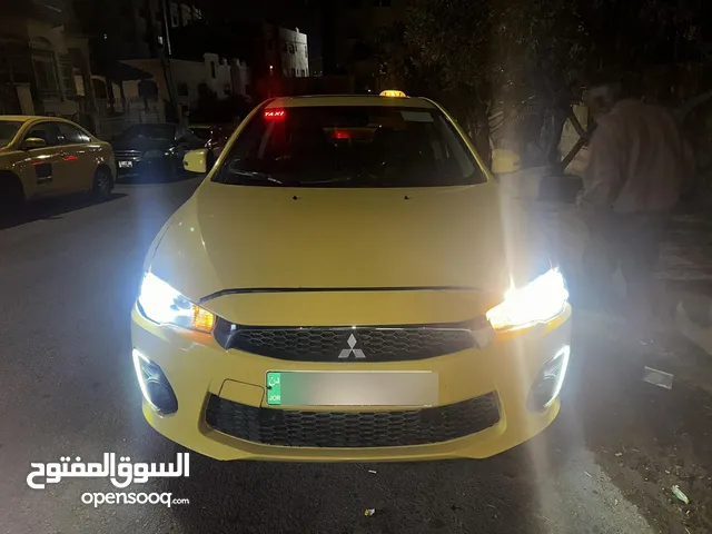 تكسي متسوبيشي للبيع