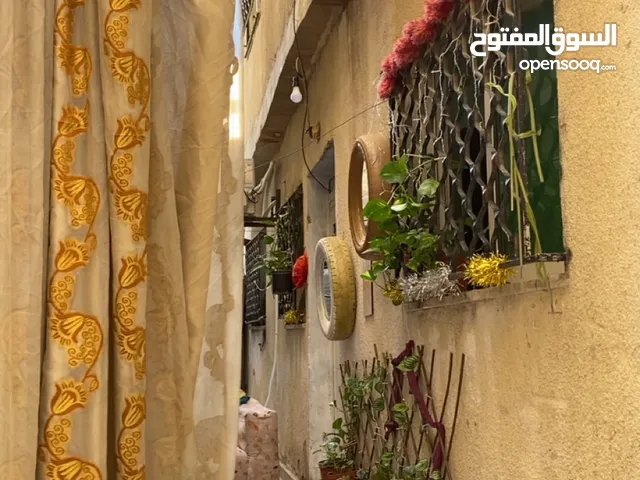 64 m2 2 Bedrooms Apartments for Sale in Zarqa Al Souq