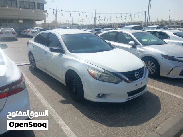 2016 نيسان التيما SV