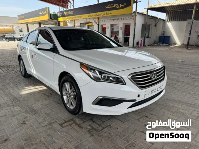 2015 هيونداي سوناتا SE