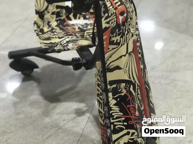 سكوتر دريفت للبيع بافضل سعر مشاكله بسيطة ومحلولة  وانا قابل للتفاوض للاشخاص الجادين