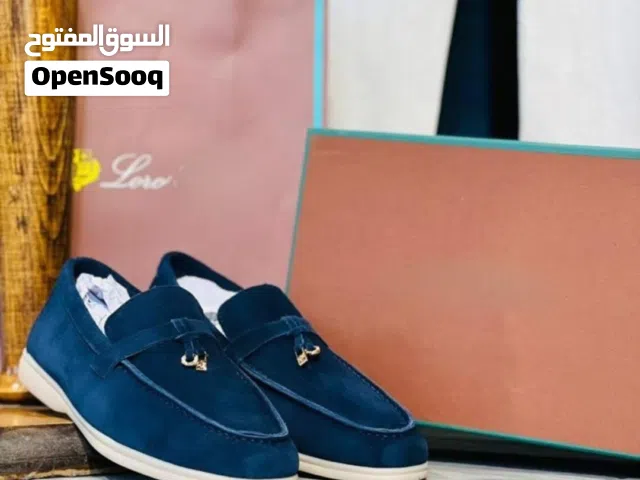 حذاء لورو بيانا