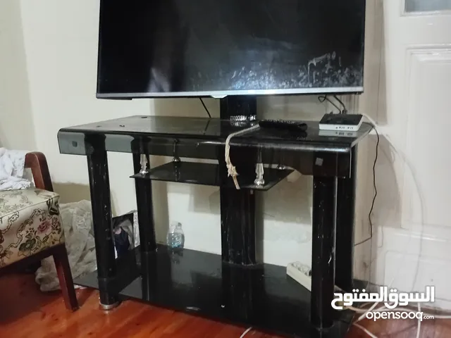 مكتبة تلفزيون 2 دور 900ج حالة ممتازة
