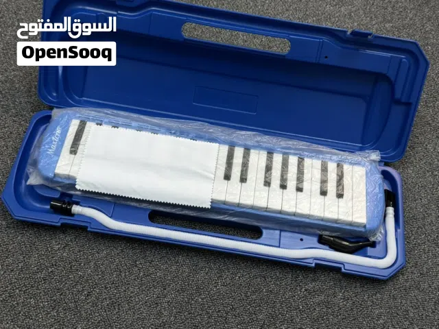 ميلوديكا حديد غير مستخدم